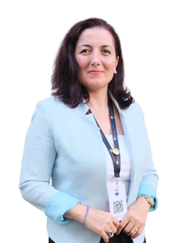 Ayşe Kır – Gayrimenkul Danışmanı, RE/MAX İDA Çanakkale
