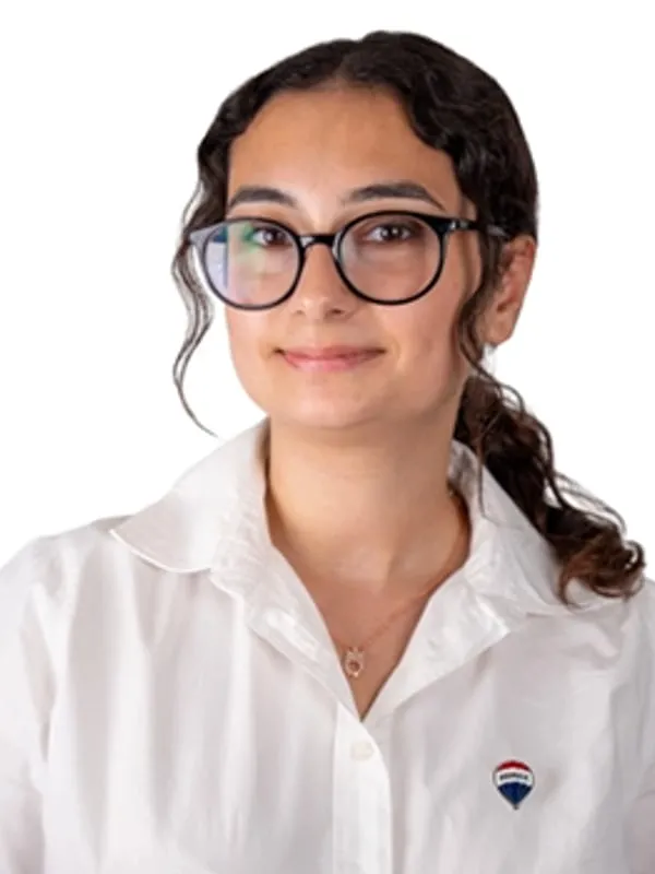 Yaren Erez – Office Assistant, RE/MAX İDA Çanakkale
